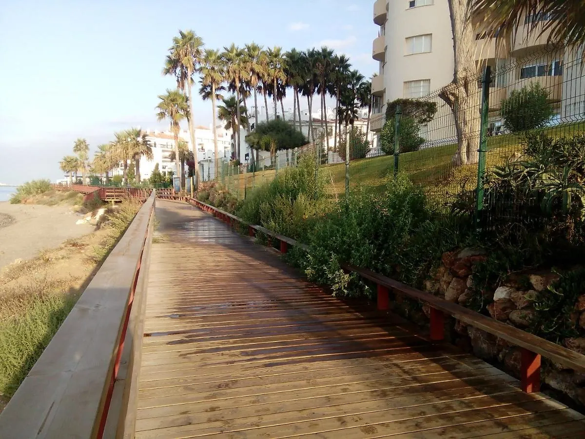 Bonito Estudio Mijas Urb.Primera Linea De Playa Sitio de Calahonda Apartment